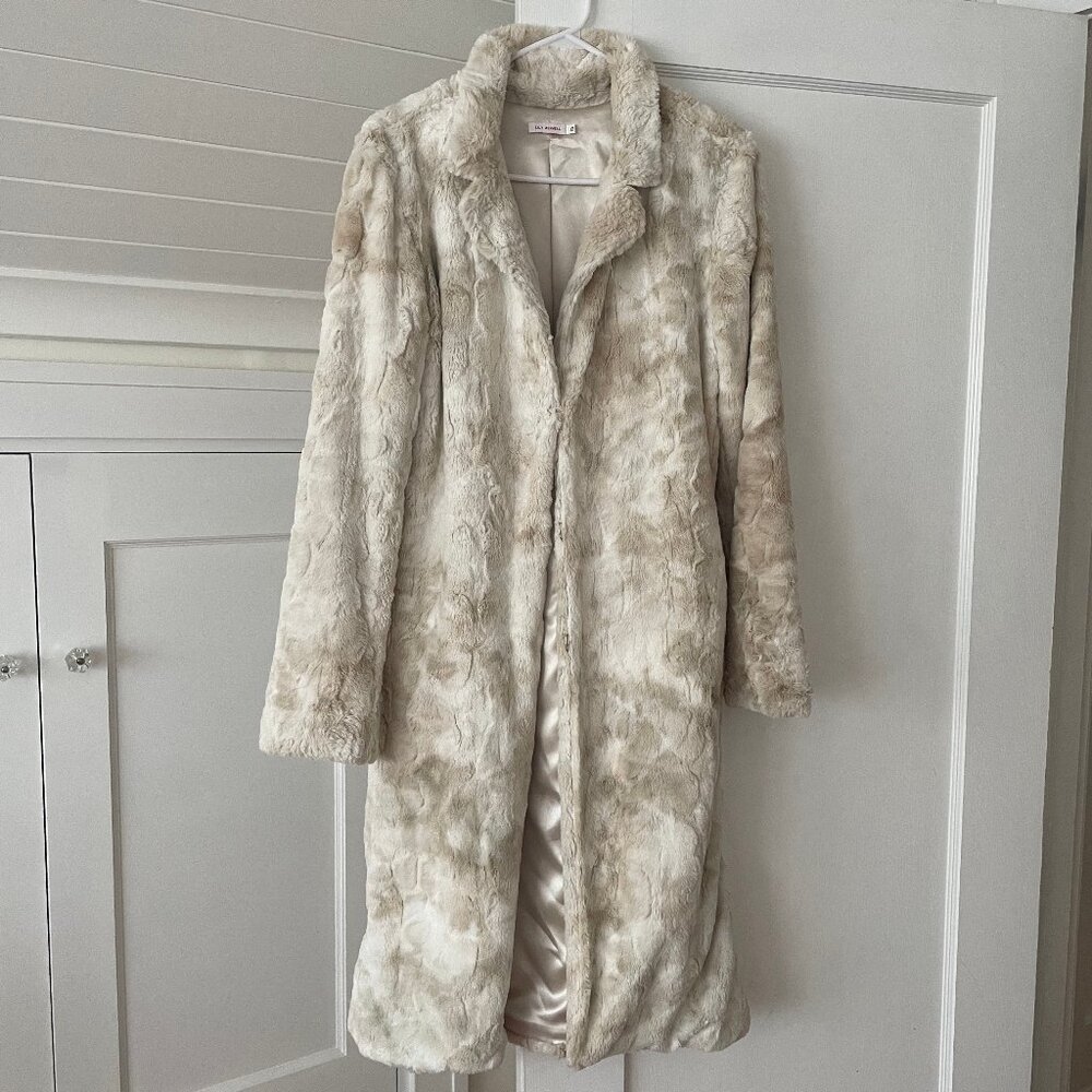 Lily Ashwell Teddy Coat (RARE) | Size XS